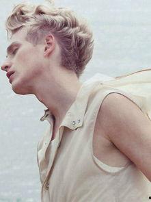 欧美帅哥腾讯视频资源,腾讯视频独家呈现的视觉盛宴