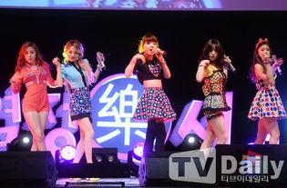 演唱会热舞欧美视频,欧美演唱会现场燃爆眼球