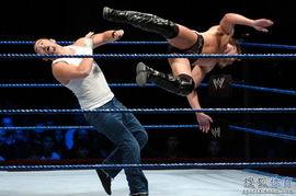 欧美壮男摔跤视频