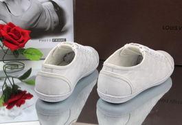 欧美风男鞋视频,跟随潮流的脚步，演绎独特魅力