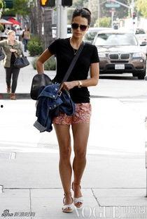 欧美亚裔街拍女星视频,时尚穿搭与个性魅力大揭秘