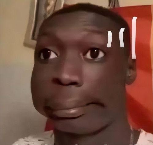 夸张表情欧美主播视频,视频笑料横生，网友直呼“笑到肚子疼”！